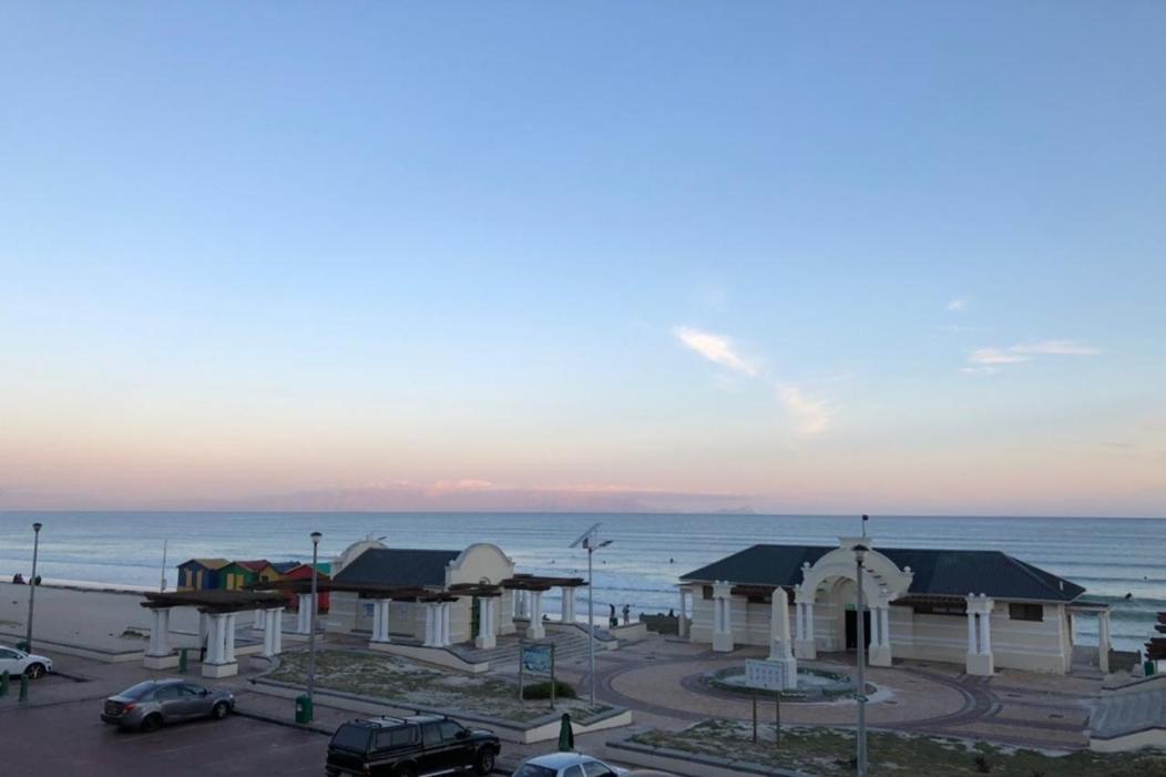 At The Beach - Muizenberg Cape Town Exterior photo